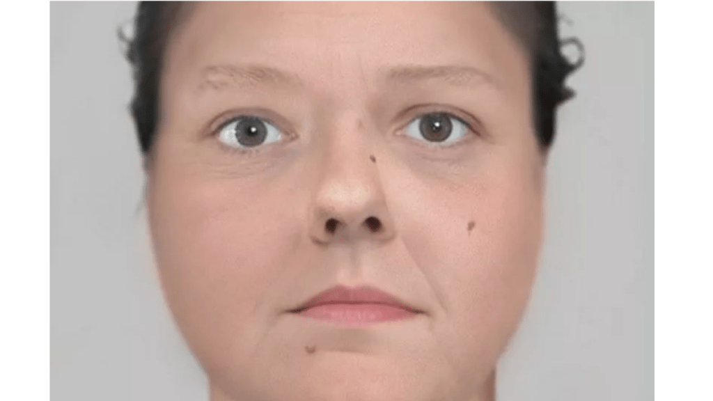 The TOTTENHAM HALE&nbsp;WOMAN